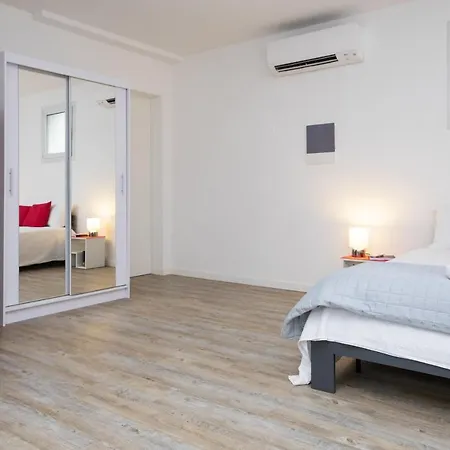 Ragaraja Private & Liebeshotel Pordenone