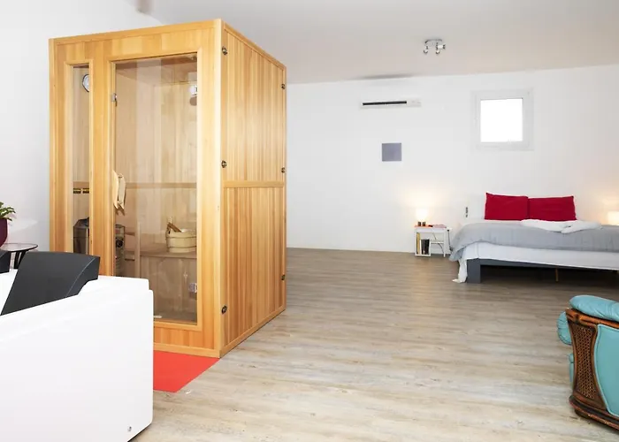 Ξενοδοχείο ημιδιαμονής Ragaraja Private & Pordenone